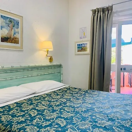 Elba Hotel 3*